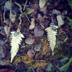boucles d'oreilles fougère argent et labradorite