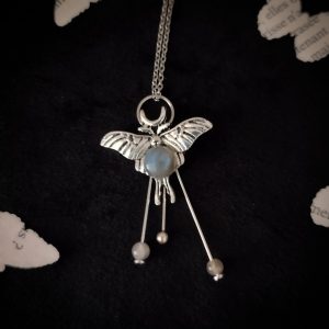 collier papillon de lune