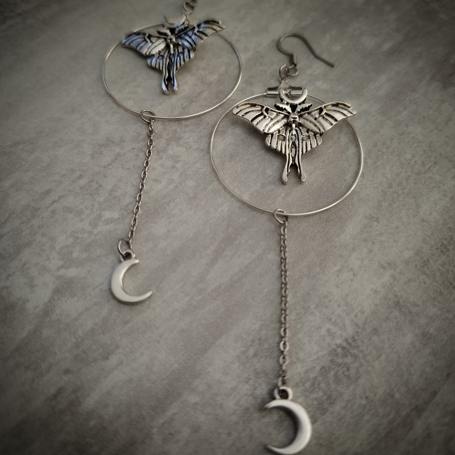 Boucles d'oreilles Papillon de Lune fond clair