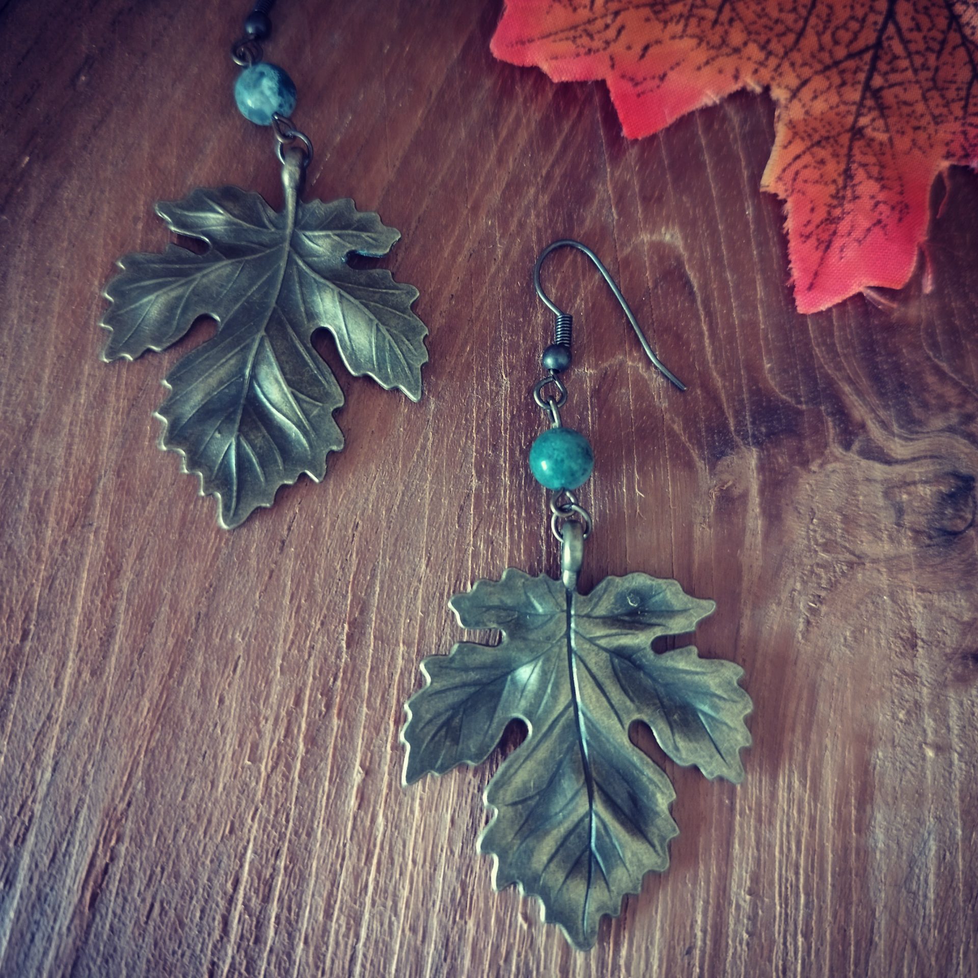 boucles d'oreilles feuilles automne agate mousse