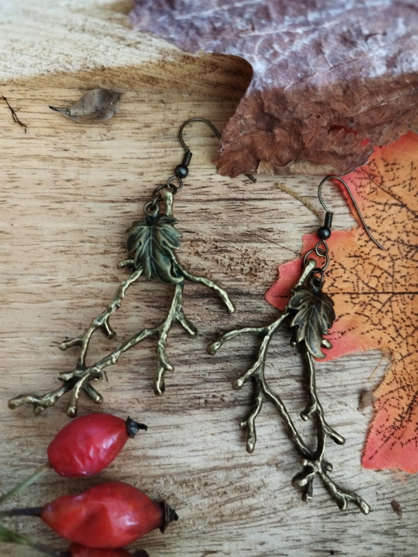 boucles d'oreilles branches automnales feuilles